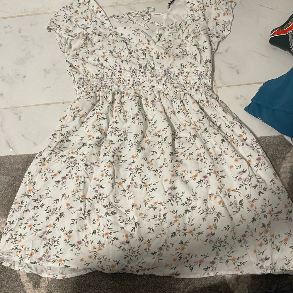 Floral twist front dress, very comfortable, elastic waist